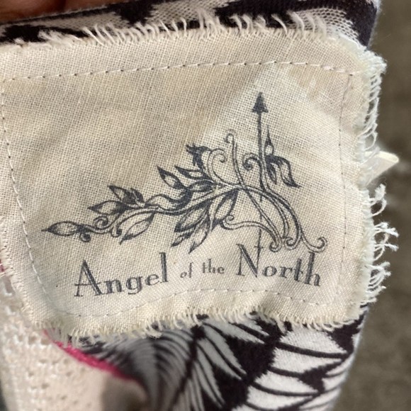 Anthropologie Angel Of the North Boho Light Knit Shawl Pancho OSFA - Picture 4 of 8